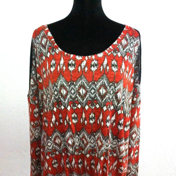 Very J., Red/white/black abstract long sleeve shirt - Picture 4 of 8